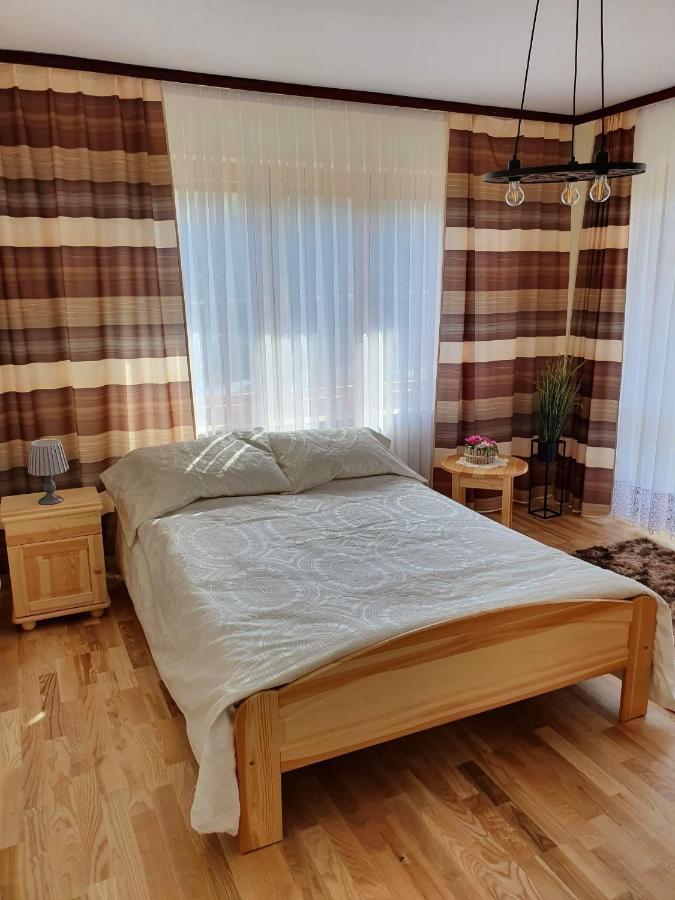 Apartamenty U Basi Lesnica  ภายนอก รูปภาพ
