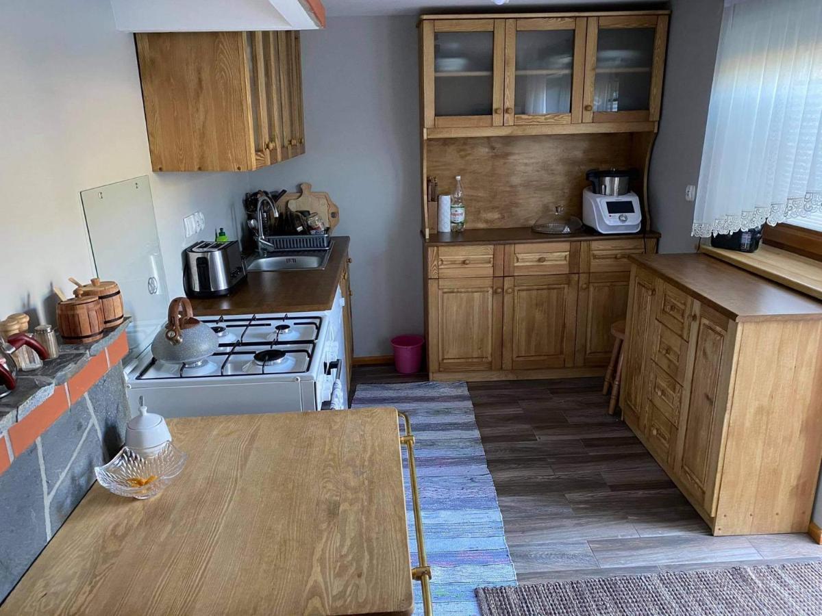 Apartamenty U Basi Lesnica  ภายนอก รูปภาพ